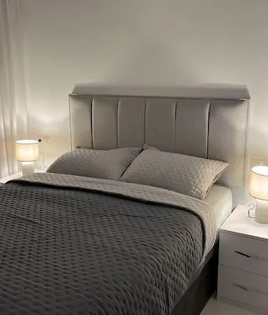 Apartment I
